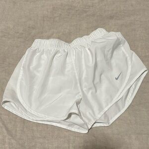 women’s Nike running shorts